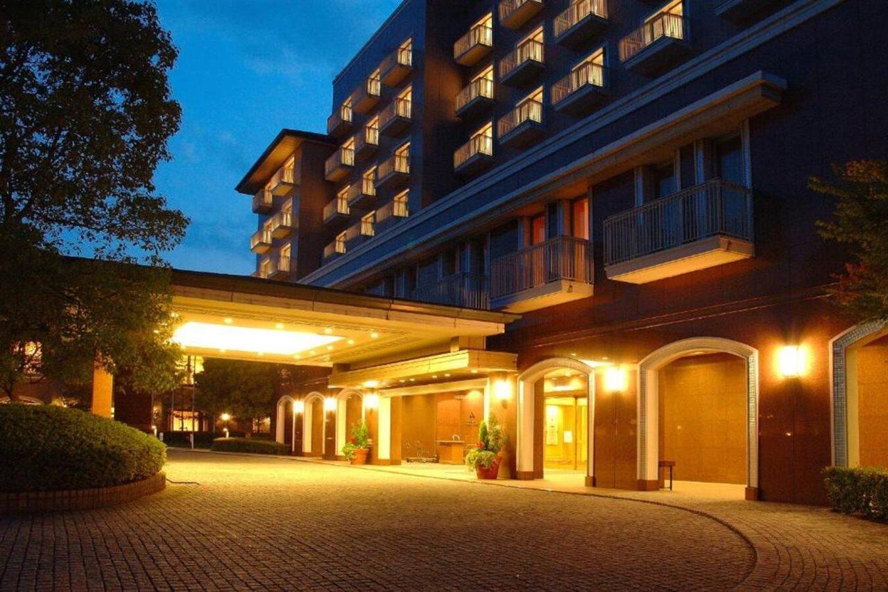 Okura Akademia Park Hotel Kisarazu Extérieur photo