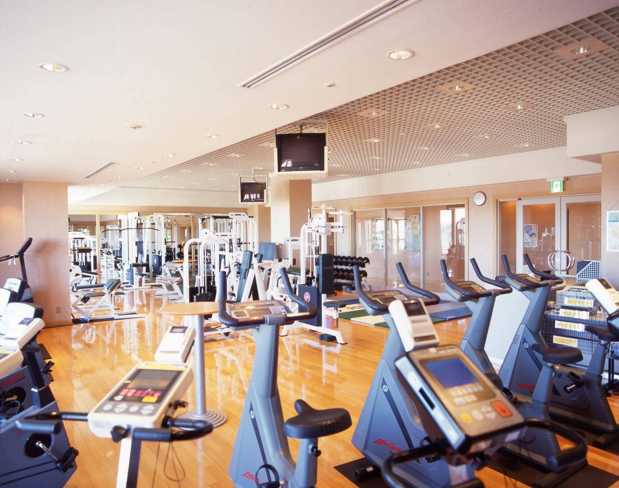 Okura Akademia Park Hotel Kisarazu Extérieur photo