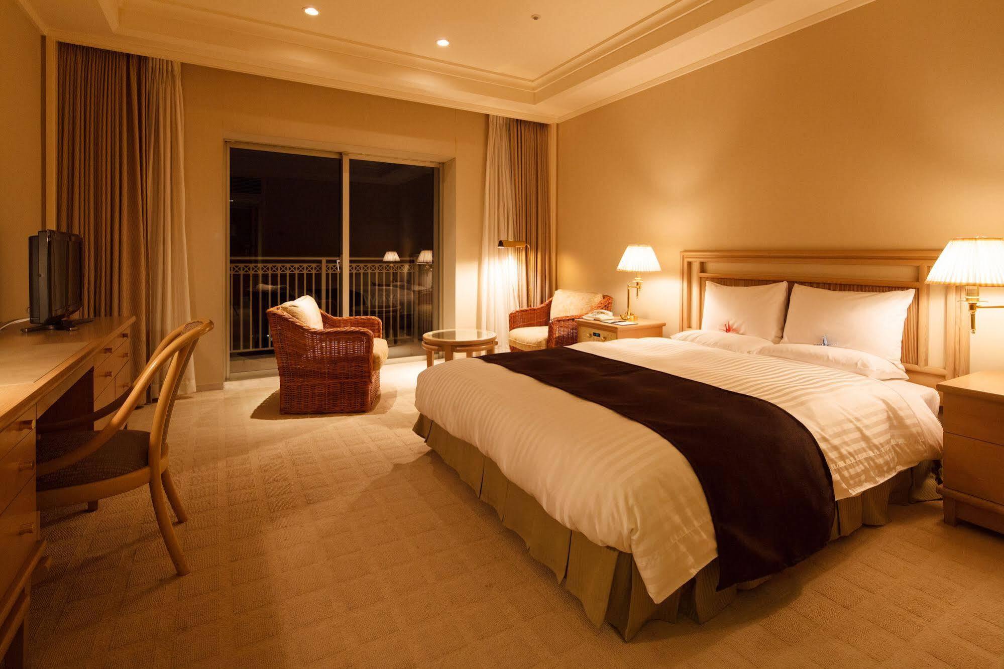 Okura Akademia Park Hotel Kisarazu Extérieur photo